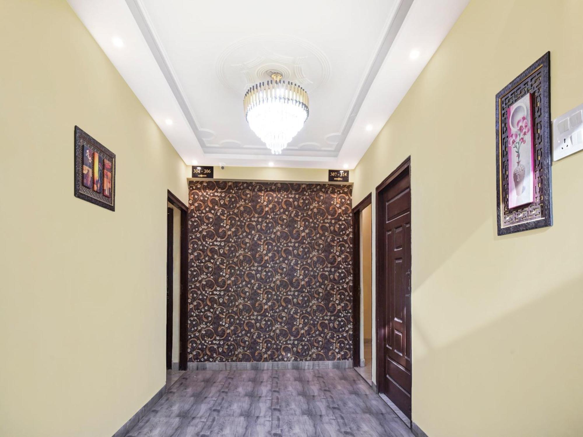 Danapur Collection O 47006 Hotel Magadh Palace מראה חיצוני תמונה